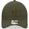 gron-bojd-snapback-keps-med-gront-new-york-yankees-logotyp-9forty-league-essential-fran-new-era-mlb