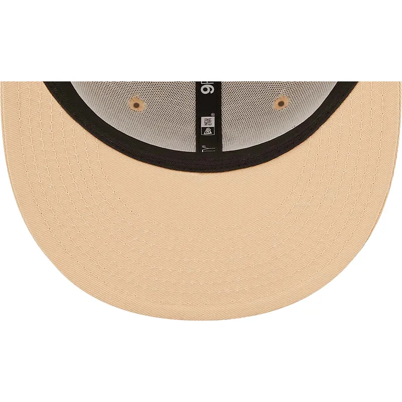 kepsar-plana-beige-snapback-9fifty-league-essential-fran-new-york-yankees-mlb-av-new-era kepsar-plana-beige-snapback-9fifty-league-essential-fran-new-york-yankees-mlb-av-new-era