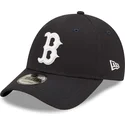 bla-marinbojd-justerbar-keps-med-vit-logotyp-9forty-league-essential-boston-red-sox-mlb-fran-new-era