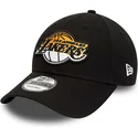 svart-justerbar-9forty-gradient-infill-los-angeles-lakers-nba-keps-med-bojd-skarm-fran-new-era