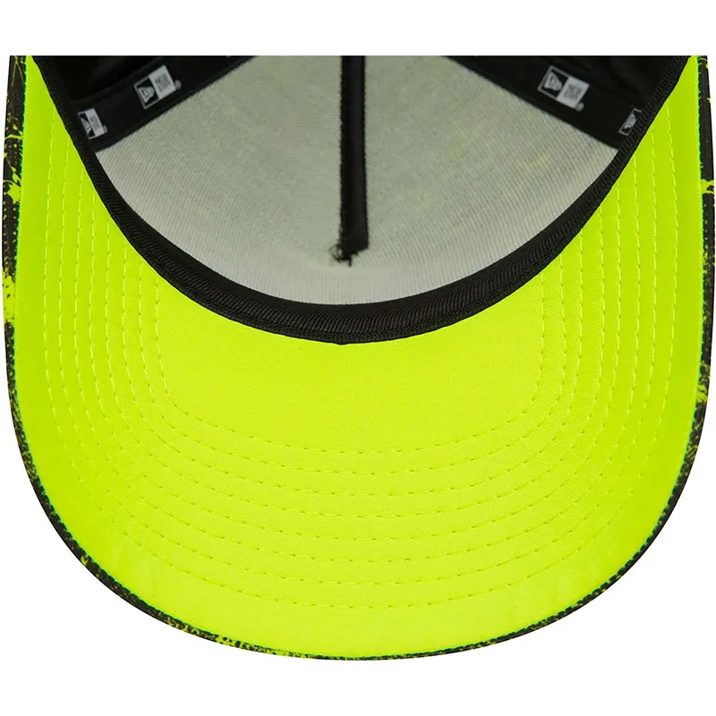 kepsar-curva-gul-snapback-valentino-rossi-vr46-9forty-all-over-print-fran-valentino-rossi-vr46-motogp-av-new-era kepsar-curva-gul-snapback-valentino-rossi-vr46-9forty-all-over-print-fran-valentino-rossi-vr46-motogp-av-new-era