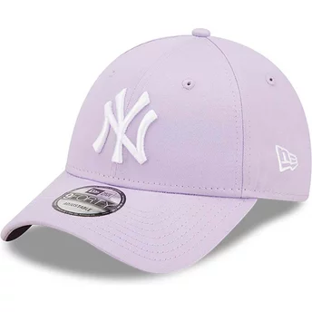 Justerbar lila kurvad keps 9FORTY League Essential från New York Yankees MLB av New Era