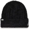 new-era-fluffy-svart-dammossa