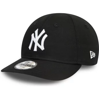 Svart justerbar New Era 9FORTY League Essential keps för små pojkar från New York Yankees MLB