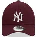 kepsar-curva-rod-justerad-granate-39thirty-league-essential-fran-new-york-yankees-mlb-av-new-era