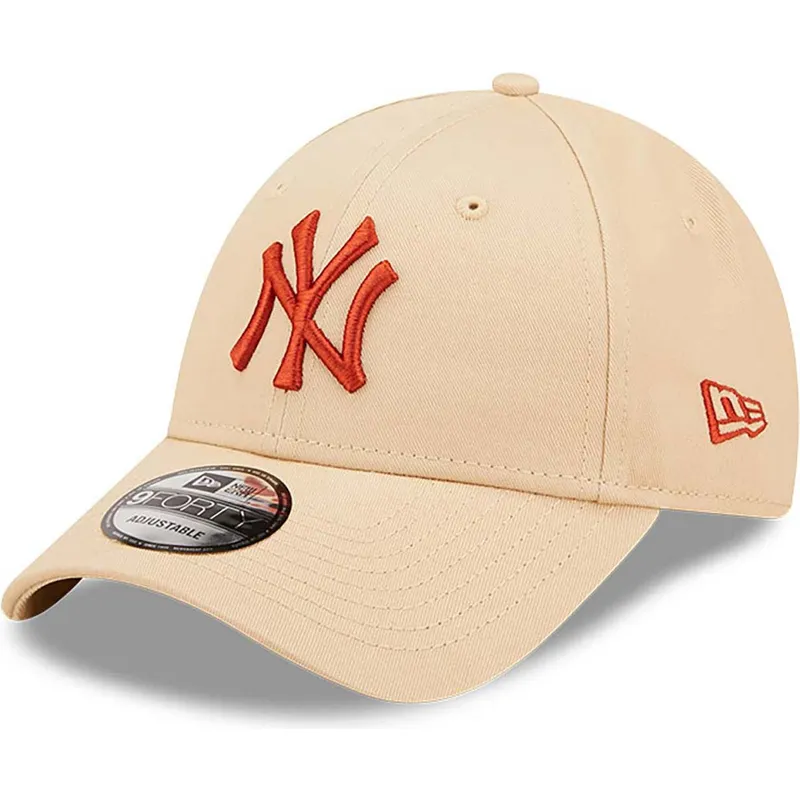 kepsar-curva-beige-justerbart-band-marron-9forty-league-essential-fran-new-york-yankees-mlb-av-new-era