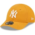 kepsar-curva-apelsin-justerbart-band-for-barn-pequeno-9forty-league-essential-fran-new-york-yankees-mlb-av-new-era