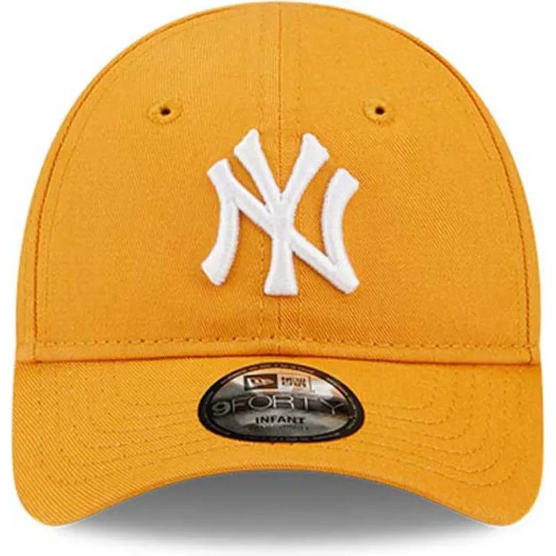 kepsar-curva-apelsin-justerbart-band-for-barn-pequeno-9forty-league-essential-fran-new-york-yankees-mlb-av-new-era