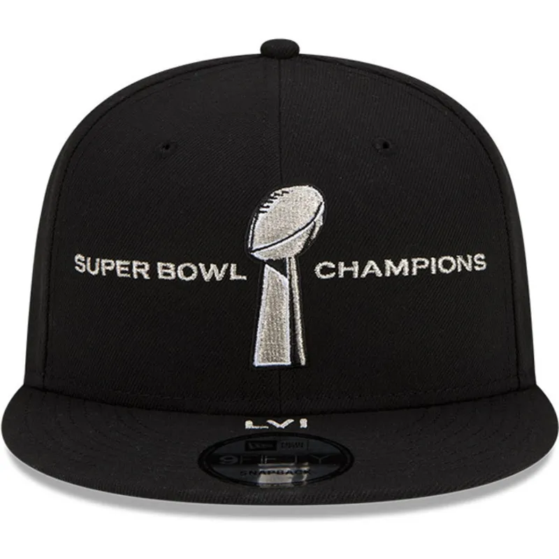 kepsar-plana-svart-snapback-9fifty-parade-super-bowl-champions-lvi-2022-fran-los-angeles-rams-nfl-av-new-era