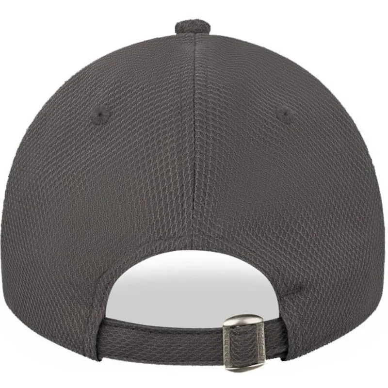 gra-bojd-justerbar-keps-med-gra-logotyp-9forty-diamond-era-fran-new-york-yankees-mlb-av-new-era