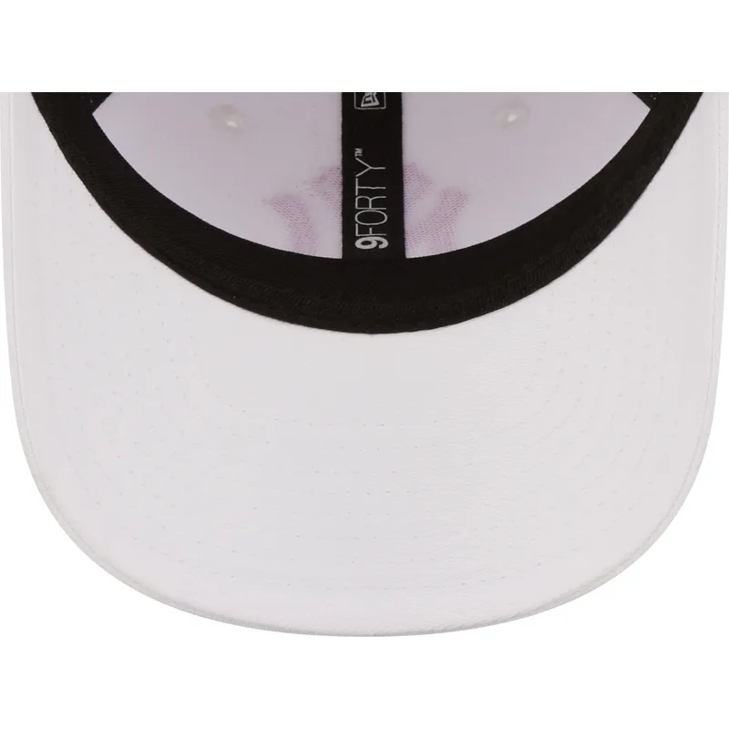kepsar-curva-vit-justerbart-band-for-barn-rosa-9forty-league-essential-fran-new-york-yankees-mlb-av-new-era