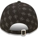 svart-justerbar-kurvad-keps-for-dam-9forty-monogram-fran-new-york-yankees-mlb-av-new-era