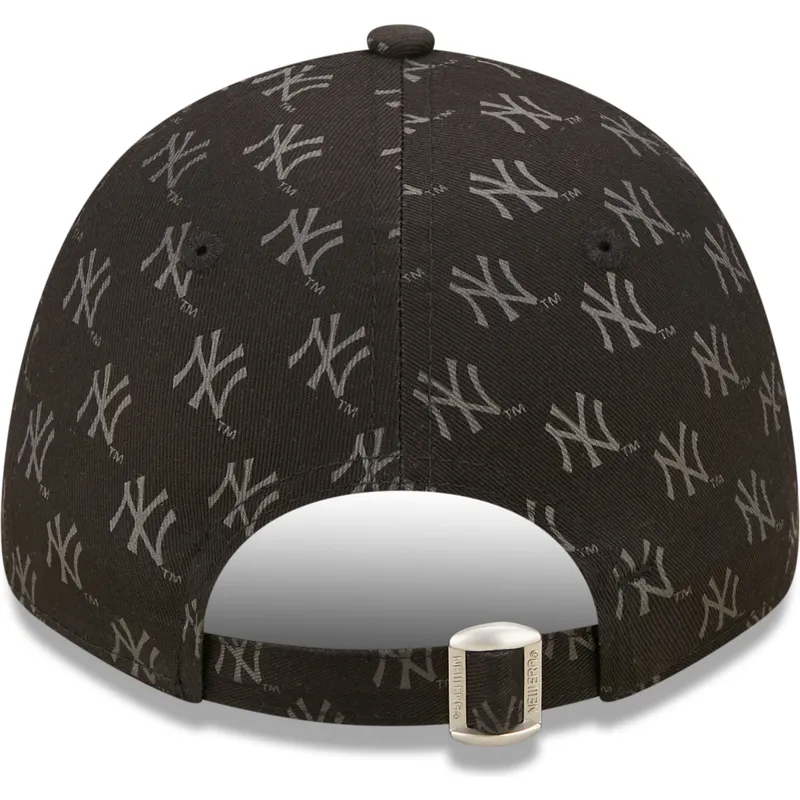 svart-justerbar-kurvad-keps-for-dam-9forty-monogram-fran-new-york-yankees-mlb-av-new-era