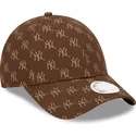 kepsar-curva-brun-justerbart-band-9forty-monogram-fran-new-york-yankees-mlb-av-new-era