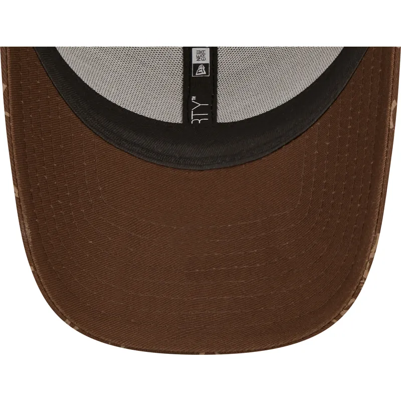 kepsar-curva-brun-justerbart-band-9forty-monogram-fran-new-york-yankees-mlb-av-new-era