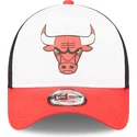 vit-svart-och-rod-trucker-keps-a-frame-team-colour-fran-chicago-bulls-nba-av-new-era