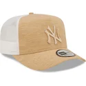 new-york-yankees-mlb-a-frame-jersey-essential-brun-justerbar-truckerkeps-med-brunt-logo-fran-new-era