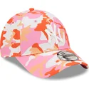 kepsar-curva-rosa-justerbart-band-9forty-all-over-print-seasonal-fran-new-york-yankees-mlb-av-new-era