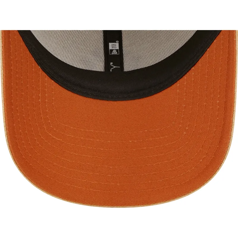 brun-bojd-justerbar-keps-med-brunt-9forty-jersey-essential-logotyp-fran-new-york-yankees-mlb-av-new-era