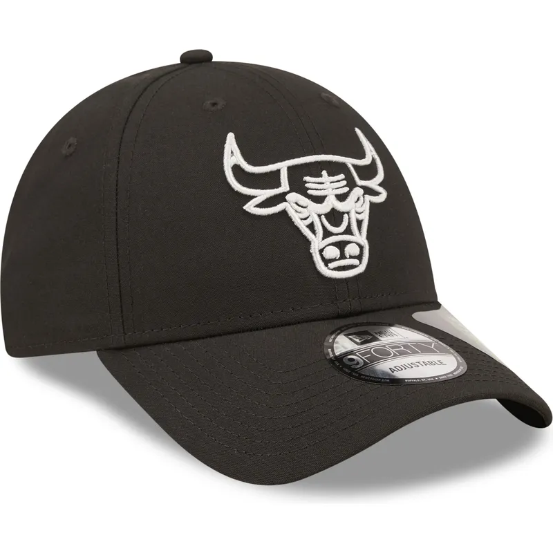 svart-justerbar-bojd-keps-9forty-repreve-monochrom-fran-chicago-bulls-nba-av-new-era