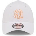 new-era-new-york-yankees-mlb-9forty-neon-outline-vit-justerbar-bojd-keps-med-orange-logotyp