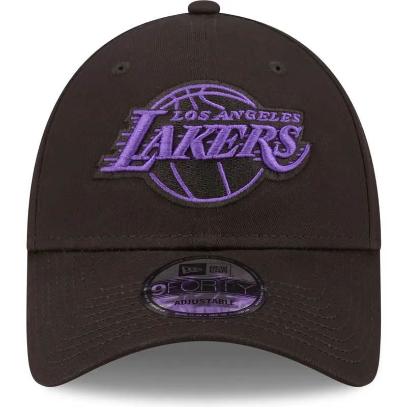 kepsar-curva-svart-justerbart-band-9forty-neon-outline-fran-los-angeles-lakers-nba-av-new-era kepsar-curva-svart-justerbart-band-9forty-neon-outline-fran-los-angeles-lakers-nba-av-new-era