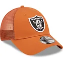 las-vegas-raiders-nfl-a-frame-home-field-orange-justerbar-truckerkeps-fran-new-era