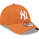 kepsar-curva-apelsin-justerbart-band-9forty-league-essential-fran-new-york-yankees-mlb-av-new-era
