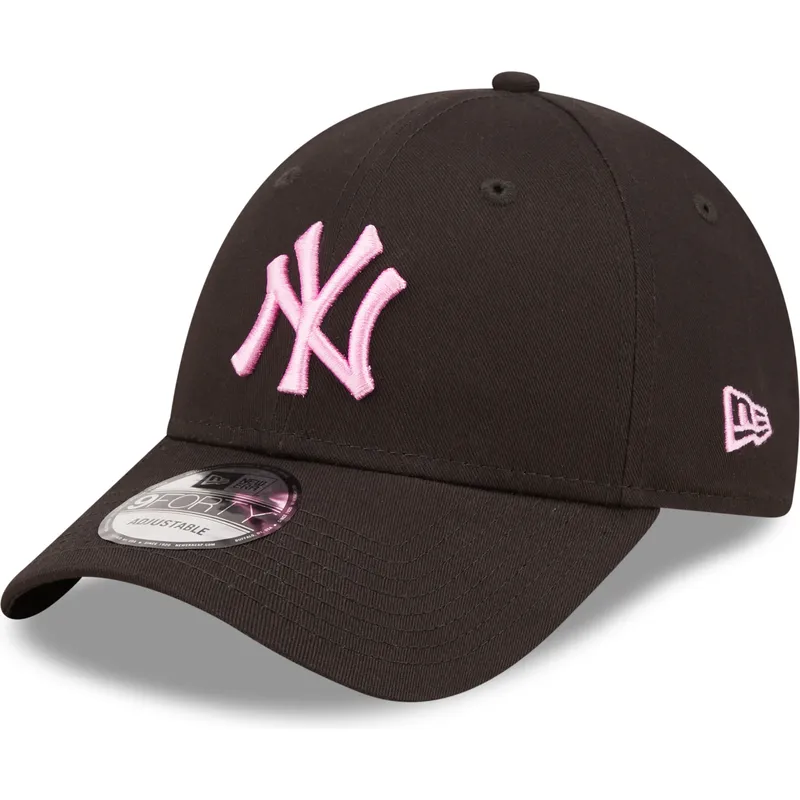 kepsar-curva-svart-justerbart-band-rosa-9forty-league-essential-fran-new-york-yankees-mlb-av-new-era