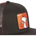 kepsar-plana-svart-snapback-snoopy-jordnotter-av-capslab