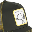 kepsar-curva-svart-snapback-snoopy-jordnotter-av-capslab