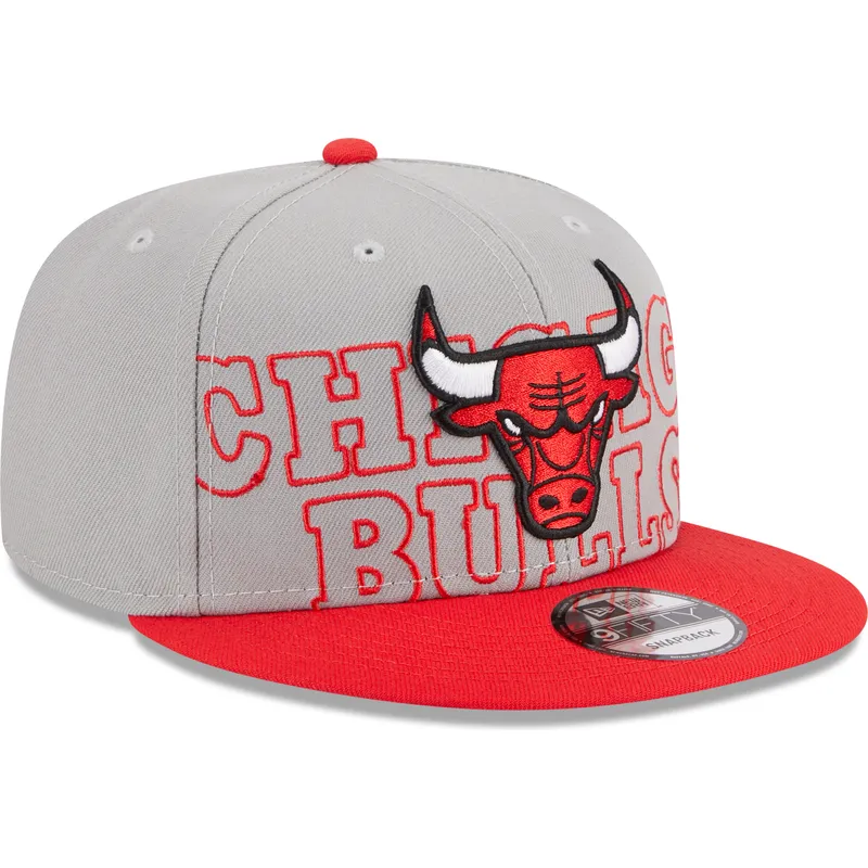 gra-och-rod-platt-keps-snapback-9fifty-draft-edition-2023-fran-chicago-bulls-nba-av-new-era