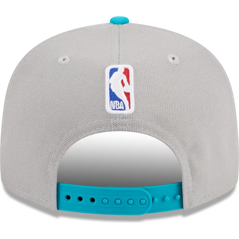 kepsar-plana-gra-snapback-9fifty-draft-edition-2023-fran-charlotte-hornets-nba-av-new-era kepsar-plana-gra-snapback-9fifty-draft-edition-2023-fran-charlotte-hornets-nba-av-new-era