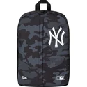 ryggsackar-kamouflage-negro-zip-down-fran-new-york-yankees-mlb-av-new-era