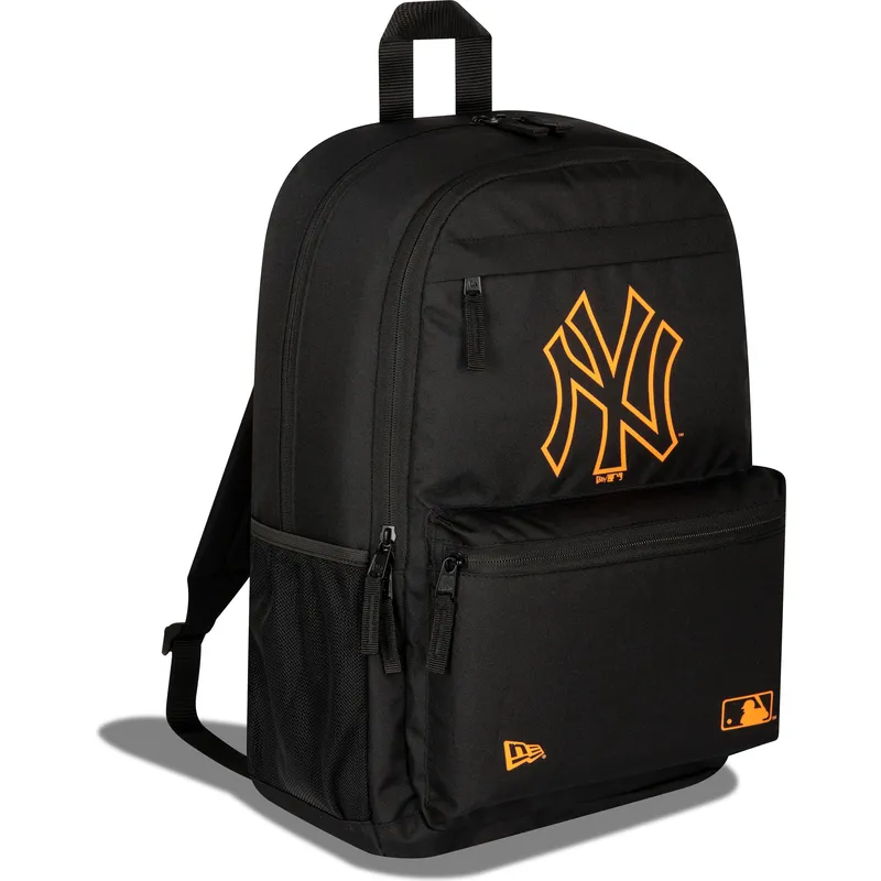 ryggsackar-svart-delaware-outline-fran-new-york-yankees-mlb-av-new-era