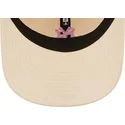 justerbar-ljusrosa-bojd-keps-med-rosa-logotyp-9twenty-mini-logo-av-new-york-yankees-mlb-fran-new-era