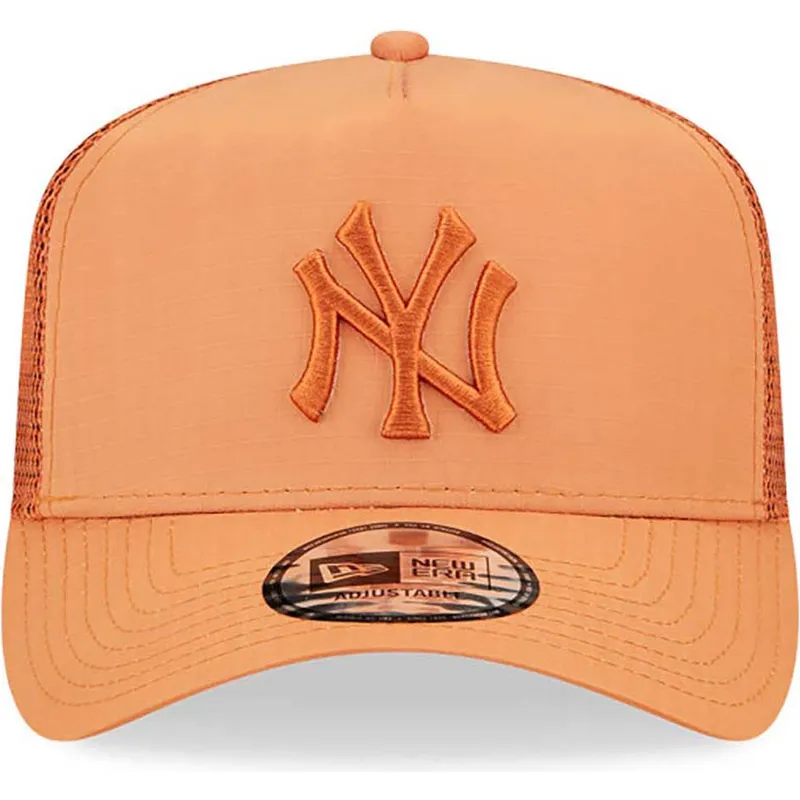 kepsar-curva-brun-snapback-a-frame-tech-ripstop-fran-new-york-yankees-mlb-av-new-era
