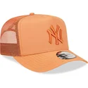 new-era-new-york-yankees-mlb-brun-truckerkeps-med-brunt-logo-a-frame-tech-ripstop