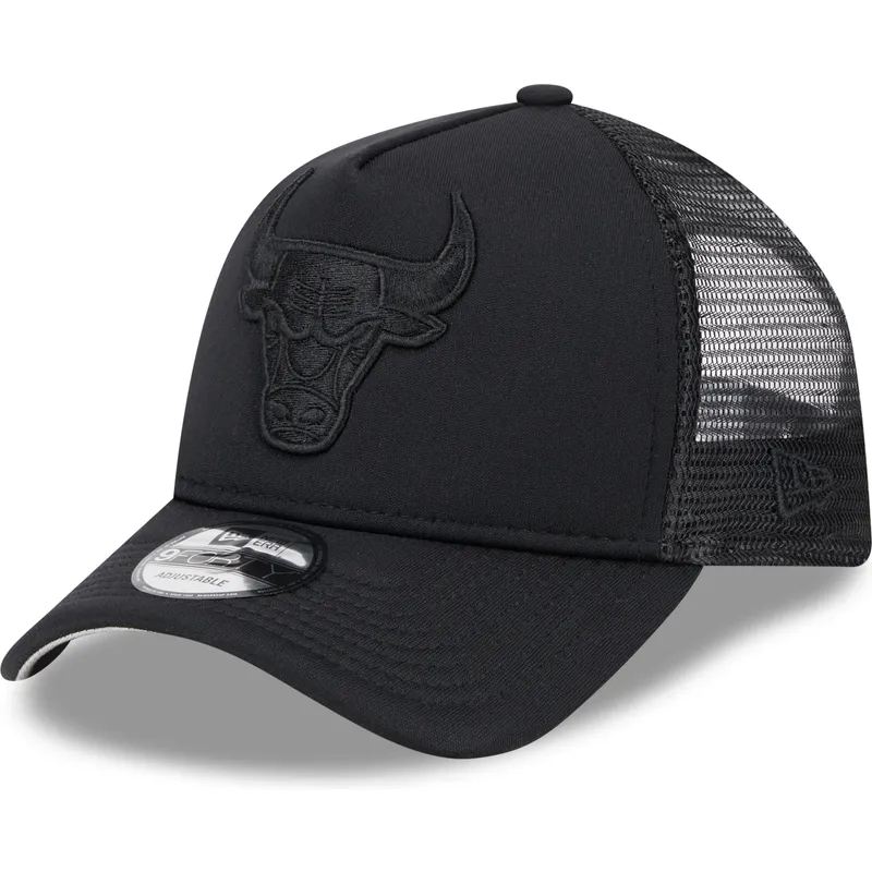 kepsar-curva-svart-snapback-9forty-a-frame-all-day-fran-chicago-bulls-nba-av-new-era
