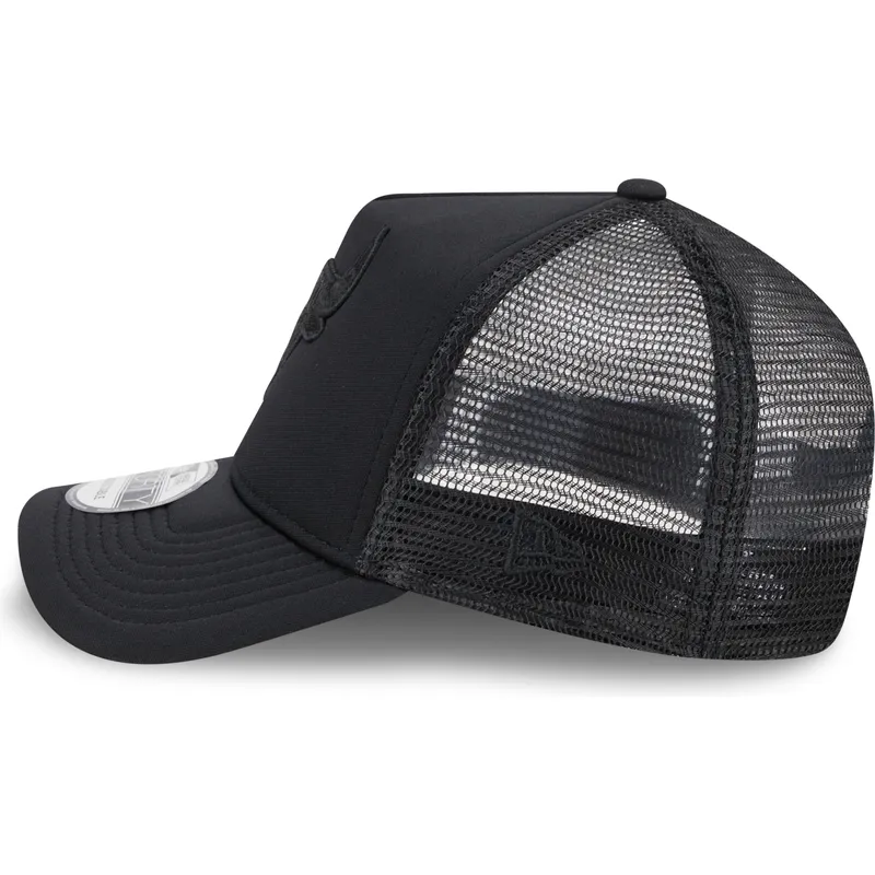 kepsar-curva-svart-snapback-9forty-a-frame-all-day-fran-chicago-bulls-nba-av-new-era