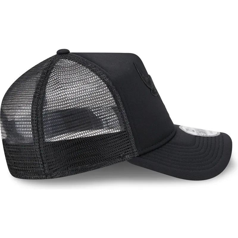 kepsar-curva-svart-snapback-9forty-a-frame-all-day-fran-chicago-bulls-nba-av-new-era