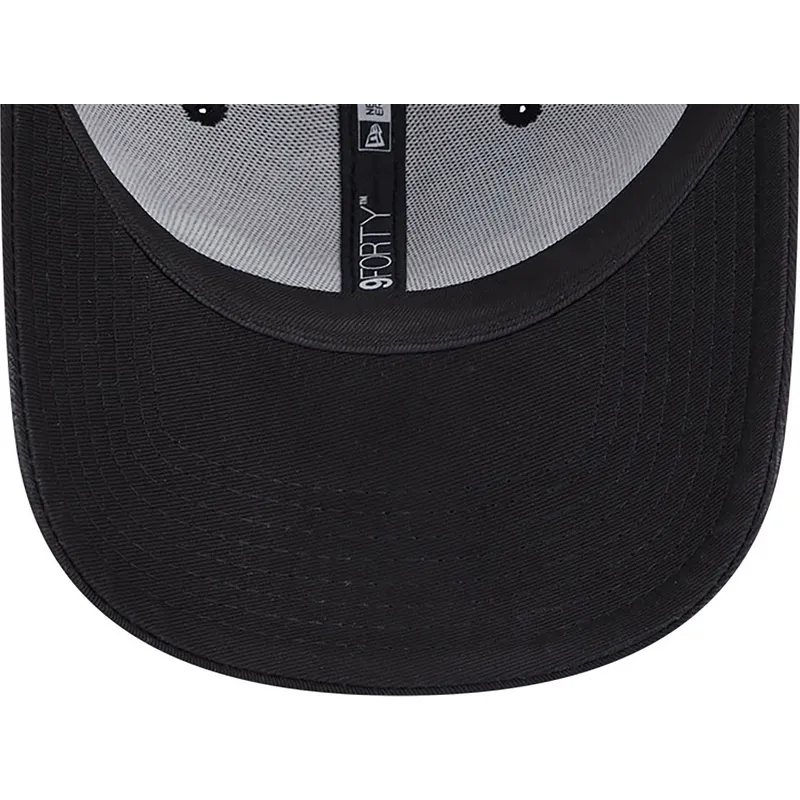kepsar-curva-svart-justerbart-band-9forty-oversized-fran-vespa-piaggio-av-new-era