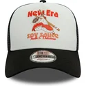 gorra-trucker-vit-och-svart-soy-sauce-a-frame-food-fran-new-era