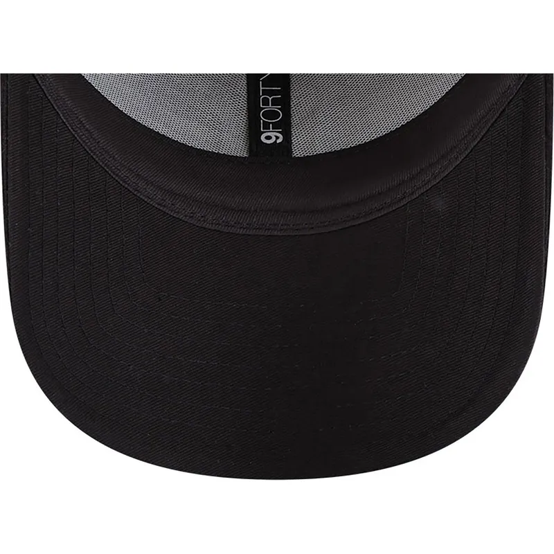 kepsar-curva-svart-justerbart-band-9forty-cord-fran-new-york-yankees-mlb-av-new-era