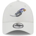 beige-justerbar-9forty-bojd-keps-med-looney-tunes-road-runner-fran-new-era