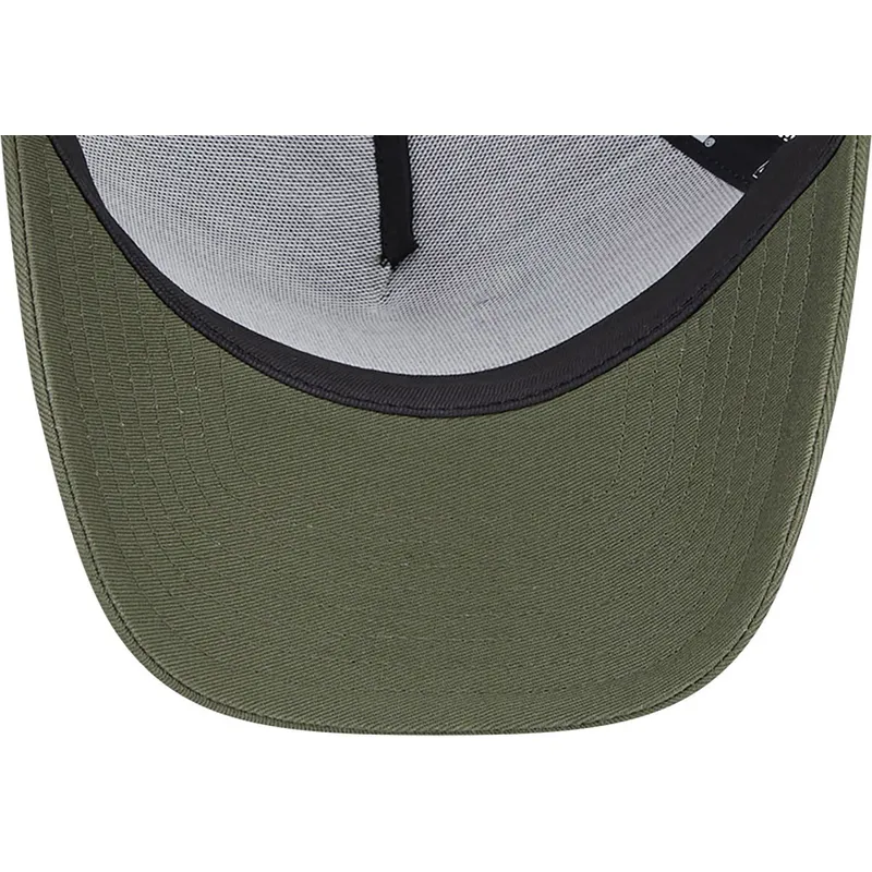 kepsar-curva-gron-snapback-a-frame-fran-piolin-y-silvestre-looney-tunes-av-new-era kepsar-curva-gron-snapback-a-frame-fran-piolin-y-silvestre-looney-tunes-av-new-era