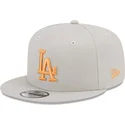 kepsar-plana-beige-snapback-9fifty-side-patch-fran-los-angeles-dodgers-mlb-av-new-era