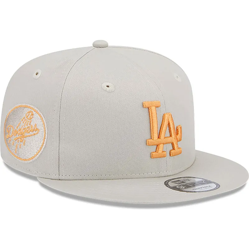 kepsar-plana-beige-snapback-9fifty-side-patch-fran-los-angeles-dodgers-mlb-av-new-era