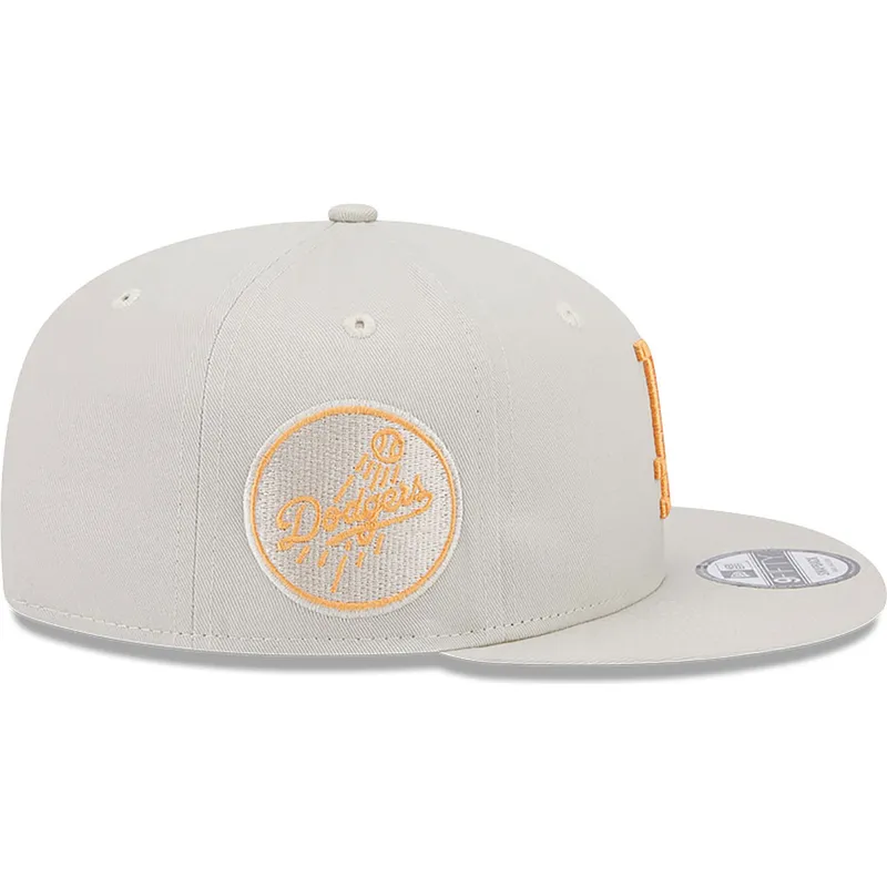 kepsar-plana-beige-snapback-9fifty-side-patch-fran-los-angeles-dodgers-mlb-av-new-era