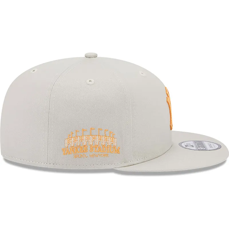 kepsar-plana-beige-snapback-9fifty-side-patch-fran-new-york-yankees-mlb-av-new-era